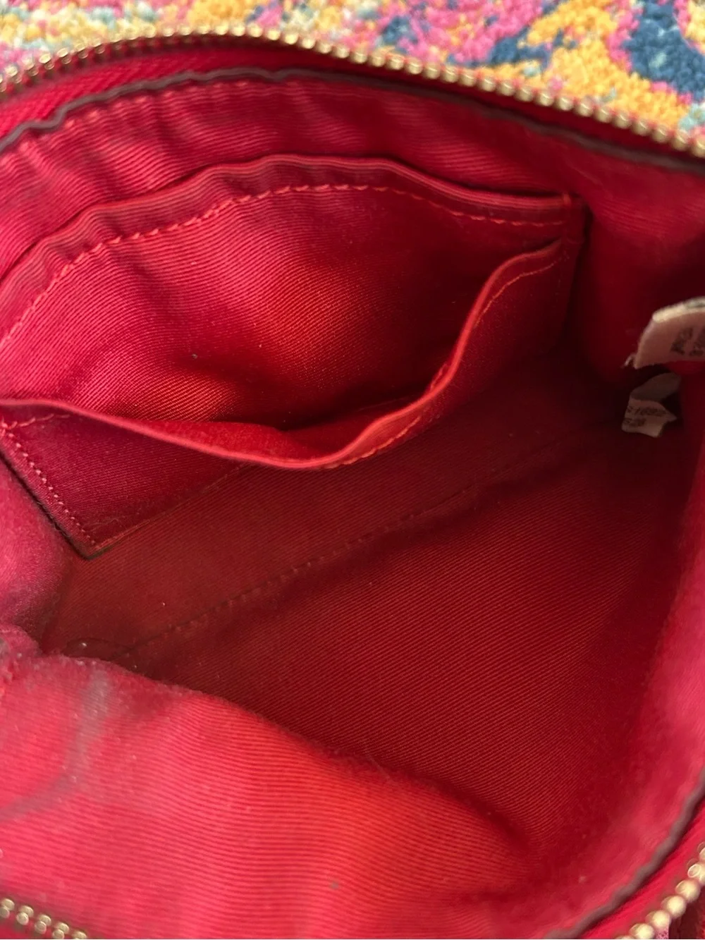 Coach | Women’s Red Leather Top Zip Wristlet Wallet Gold Logo Red Hand Tag OS